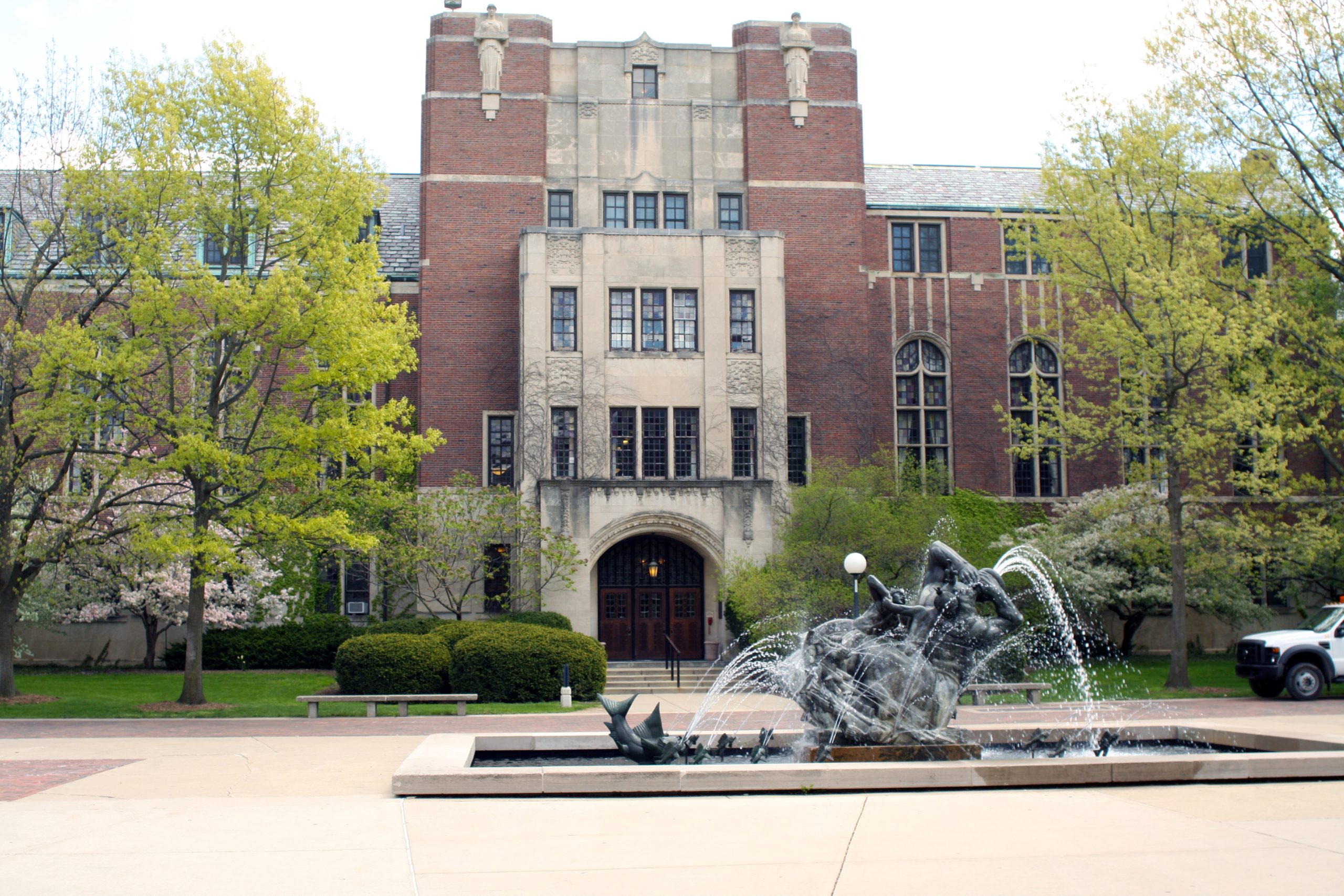 West facade of the Michigan League and fountain